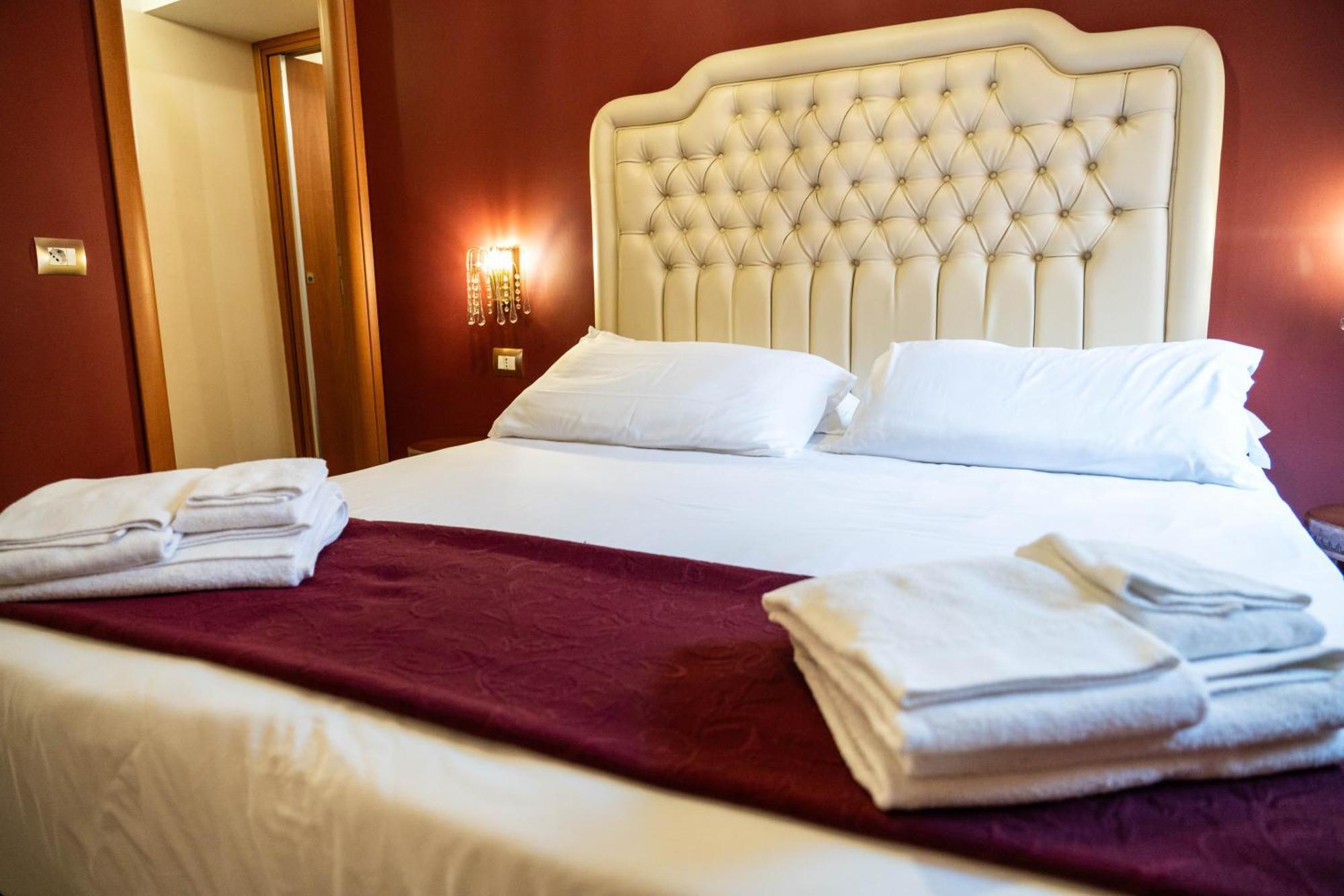 Imperial Guesthouse Рим Экстерьер фото
